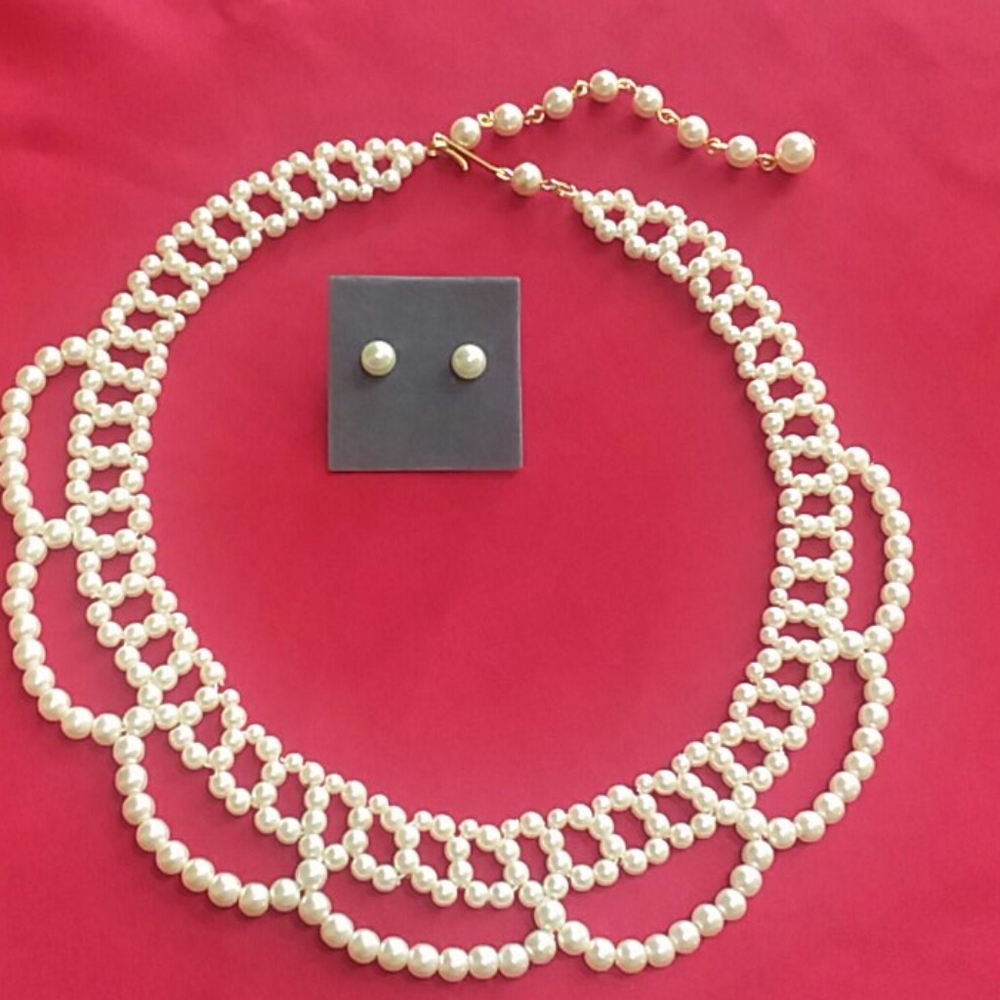 Necklace and earrings